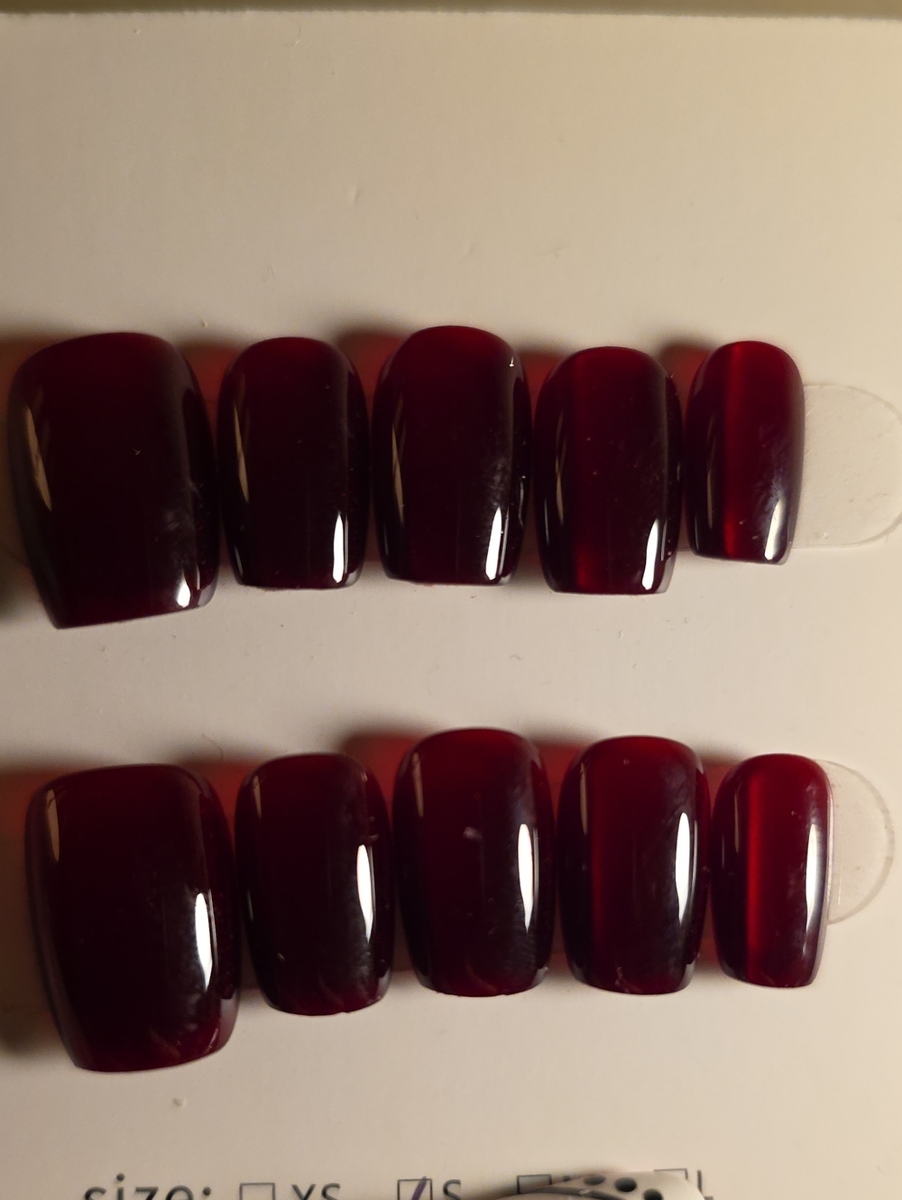 Brand Red Gel Press-On Nail Set Size Small